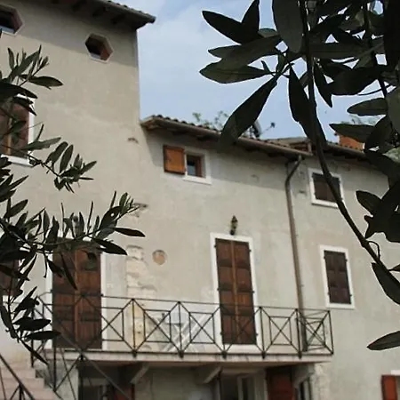 Sleeps 5 Pool Wifi Apartment Garda (Verona)